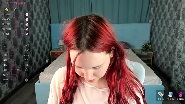 Stacy Luv online show from February 5, 1:15 am