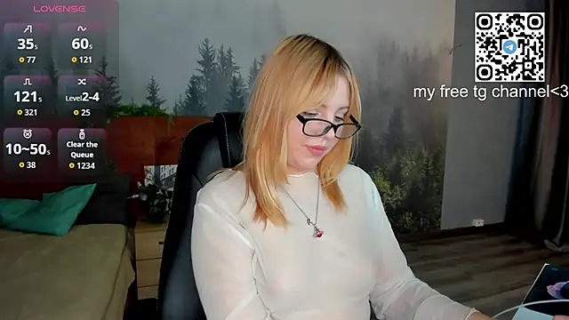 Stacy Luv online show from October 17, 1:09 am