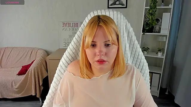 Stacy Luv online show from November 24, 9:09 am