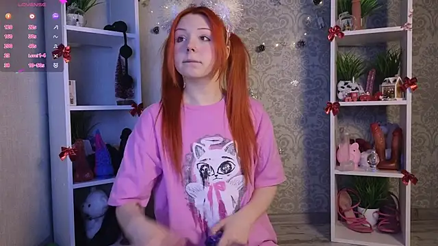 hannah lourens online show from December 28, 2:21 pm