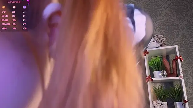 hannah lourens online show from January 10, 2:34 pm