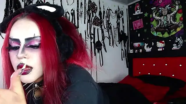 jannaink  online show from December 22, 11:41 pm