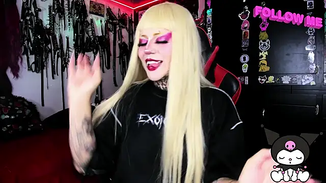 Snapshot of jannaink_ chatting on October 10, 9:36 pm jannaink online show from October 10, 9:36 pm