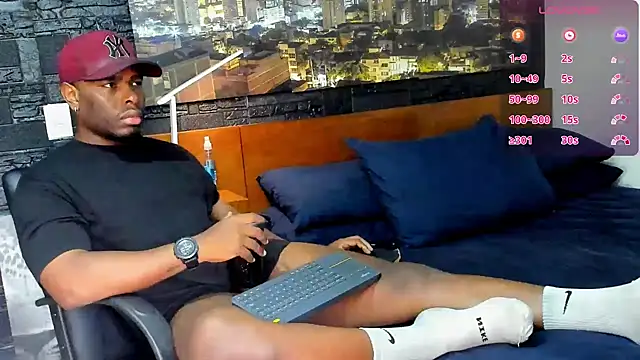 Snapshot of thomas_santtos1 chatting on February 17, 12:59 pm thomas santtos1 online show from February 17, 12:59 pm