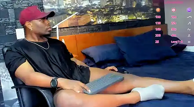 Snapshot of thomas_santtos1 chatting on March 16, 2:11 pm thomas santtos1 online show from March 16, 2:11 pm