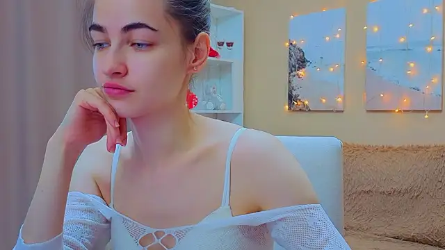 AstoriyaNight online show from March 19, 5:00 am