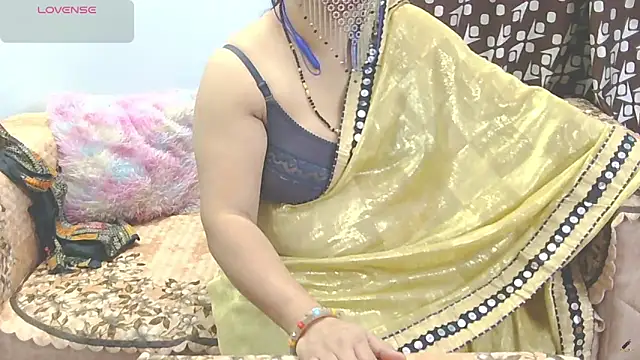Snapshot of sheetaldave chatting on February 23, 10:31 pm sheetaldave online show from February 23, 10:31 pm