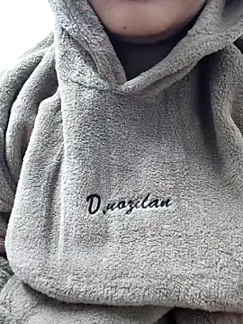 Snapshot of Aaradhya chatting on December 16, 1:53 am Aaradhya online show from December 16, 1:53 am