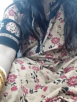 Snapshot of Aaradhya chatting on March 22, 1:00 am Aaradhya online show from March 22, 1:00 am