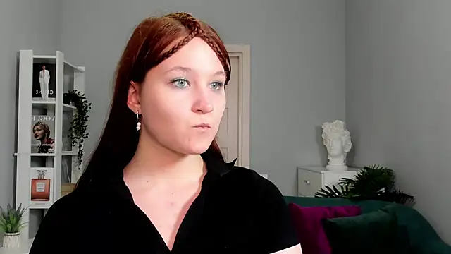 Snapshot of goddess_jee chatting on March 3, 9:55 am goddess jee online show from March 3, 9:55 am