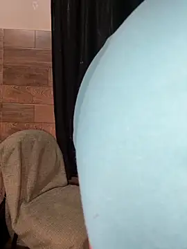 izumikarol online show from December 5, 5:42 pm