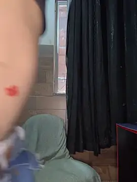 izumikarol online show from February 20, 7:25 pm