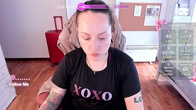 Domina Deivis online show from February 5, 2:22 pm