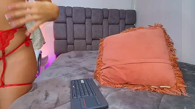 MariianaGomez online show from January 4, 2:04 pm