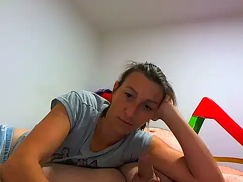 Kassandra mike online show from October 20, 6:30 pm