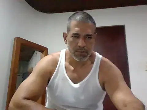 jackbigcock11 online show from November 30, 9:08 pm