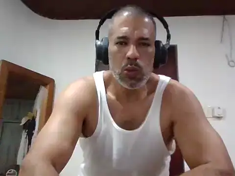 jackbigcock11 online show from December 19, 3:41 pm