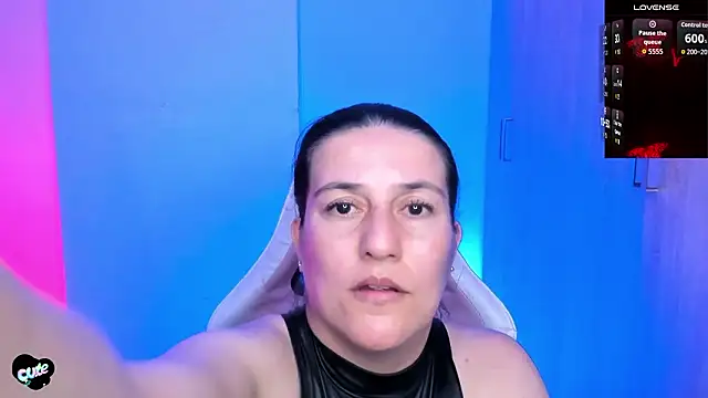 Saskyaa online show from March 19, 1:42 am