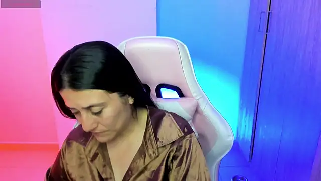 Saskyaa online show from June 27, 8:58 pm
