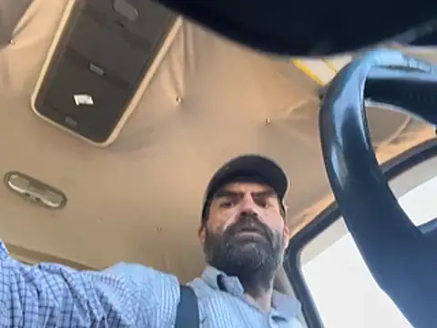 Onesieboy4daddys online show from March 17, 5:05 pm