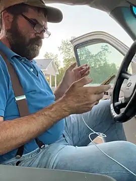 Onesieboy4daddys online show from April 14, 11:55 pm