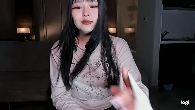 hee young11 online show from March 15, 1:29 pm