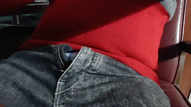 Snapshot of smoothandtiny chatting on March 9, 4:11 pm smoothandtiny online show from March 9, 4:11 pm