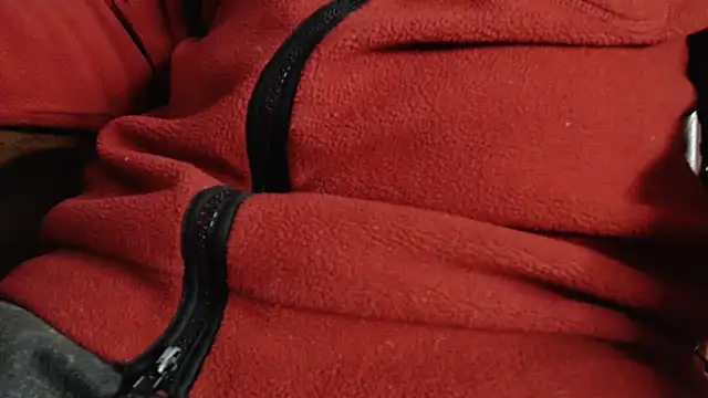 Snapshot of smoothandtiny chatting on March 19, 7:27 pm smoothandtiny online show from March 19, 7:27 pm