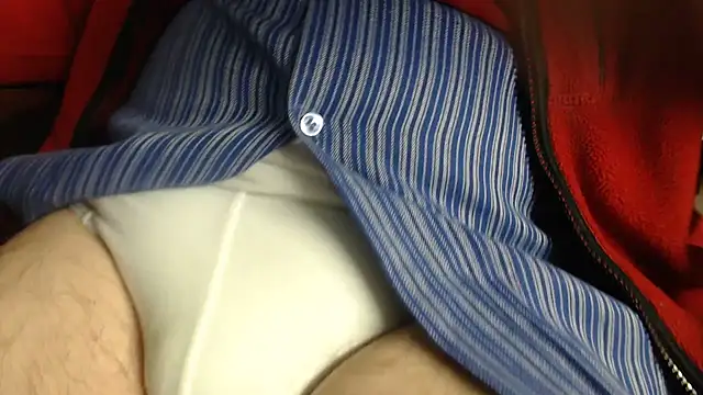 Snapshot of smoothandtiny chatting on March 23, 6:16 am smoothandtiny online show from March 23, 6:16 am