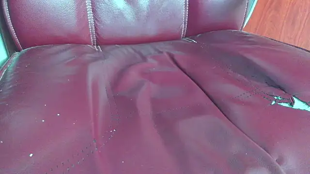 Snapshot of smoothandtiny chatting on September 27, 6:40 am smoothandtiny online show from September 27, 6:40 am