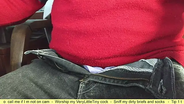 Snapshot of smoothandtiny chatting on October 4, 5:27 am smoothandtiny online show from October 4, 5:27 am