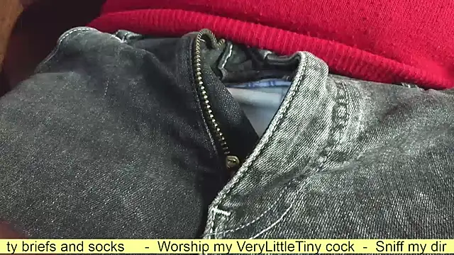 Snapshot of smoothandtiny chatting on October 12, 7:07 am smoothandtiny online show from October 12, 7:07 am