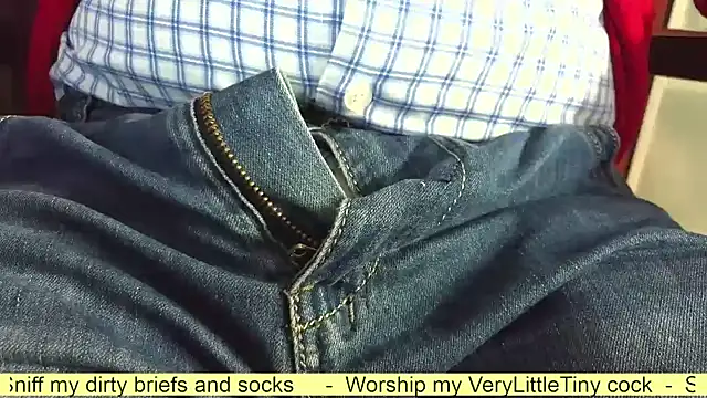 Snapshot of smoothandtiny chatting on October 18, 7:42 am smoothandtiny online show from October 18, 7:42 am