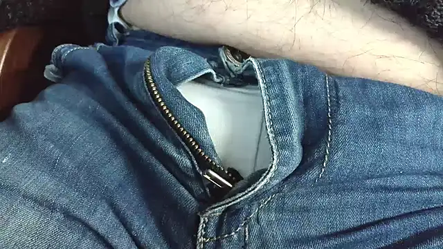 Snapshot of smoothandtiny chatting on November 28, 8:17 am smoothandtiny online show from November 28, 8:17 am