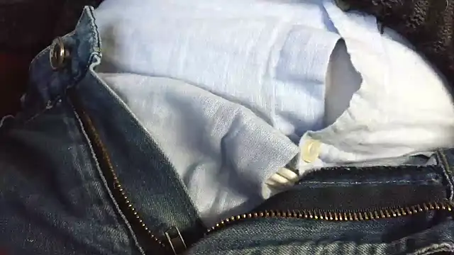 Snapshot of smoothandtiny chatting on November 30, 9:46 am smoothandtiny online show from November 30, 9:46 am