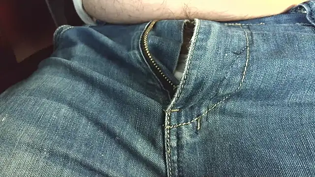 Snapshot of smoothandtiny chatting on December 2, 8:59 pm smoothandtiny online show from December 2, 8:59 pm