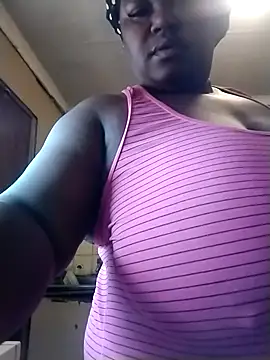 MATUREBUSSTY online show from October 31, 5:30 am