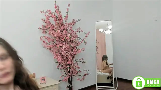 Charlotte wow online show from December 25, 7:56 pm