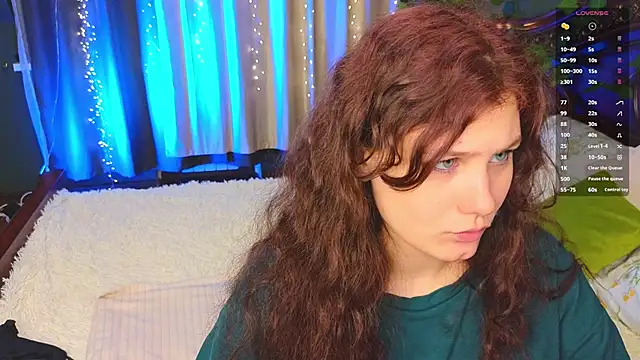 Snapshot of Charlotte_wow chatting on January 13, 10:26 pm Charlotte wow online show from January 13, 10:26 pm