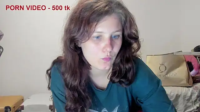 Snapshot of Charlotte_wow chatting on June 13, 8:18 pm Charlotte wow online show from June 13, 8:18 pm