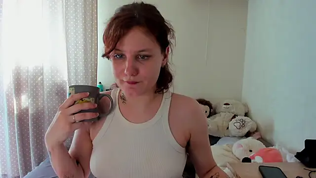 Snapshot of Charlotte_wow chatting on July 28, 2:57 pm Charlotte wow online show from July 28, 2:57 pm