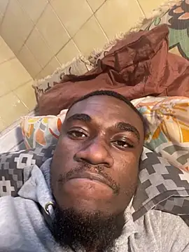 Snapshot of Pinepool21 chatting on October 26, 12:55 pm Pinepool21 online show from October 26, 12:55 pm