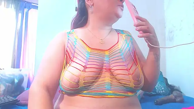 I AM JULIETA SQUIRTS online show from February 16, 3:59 pm