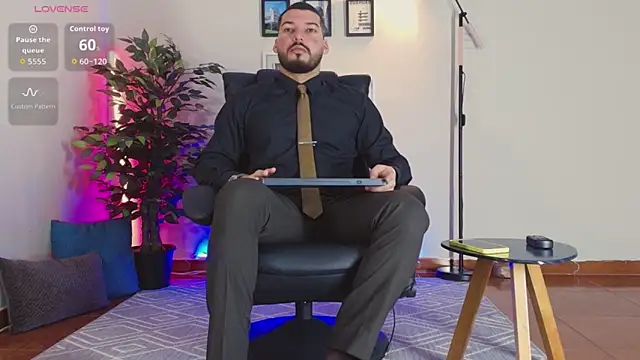 HenryBenso online show from September 25, 5:05 pm