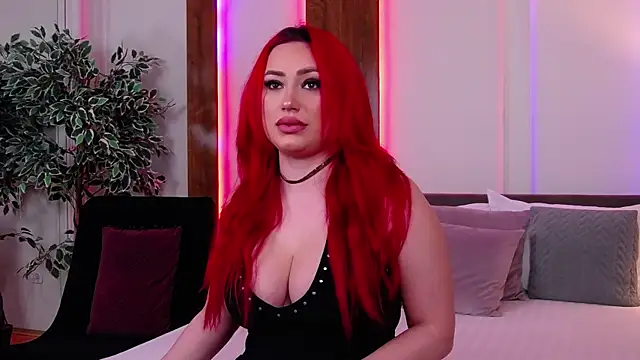 EmyHilton online show from January 8, 6:37 am