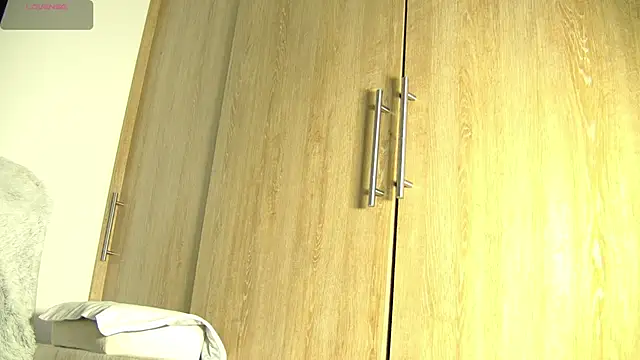 aidaadams online show from November 20, 11:21 am