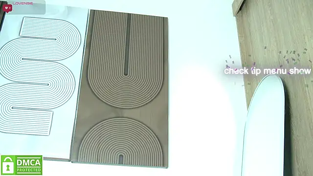 aidaadams online show from March 29, 11:43 am