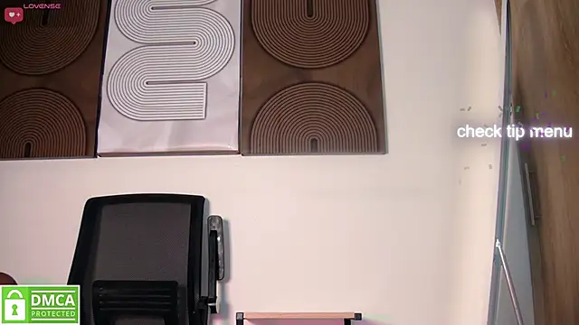 aidaadams online show from March 31, 10:48 am