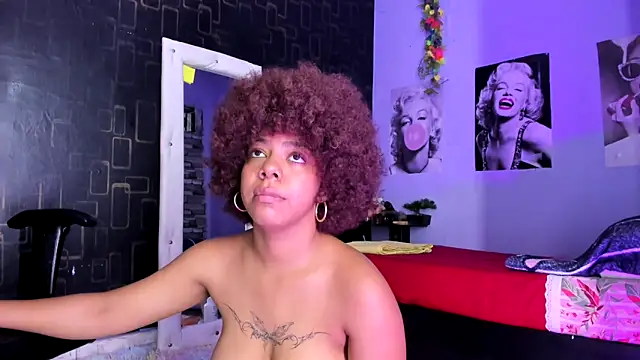 Alika01 online show from February 10, 4:25 pm