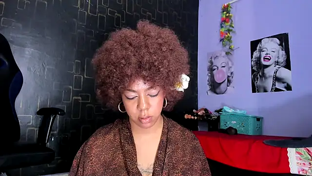 Alika01 online show from February 13, 9:49 pm